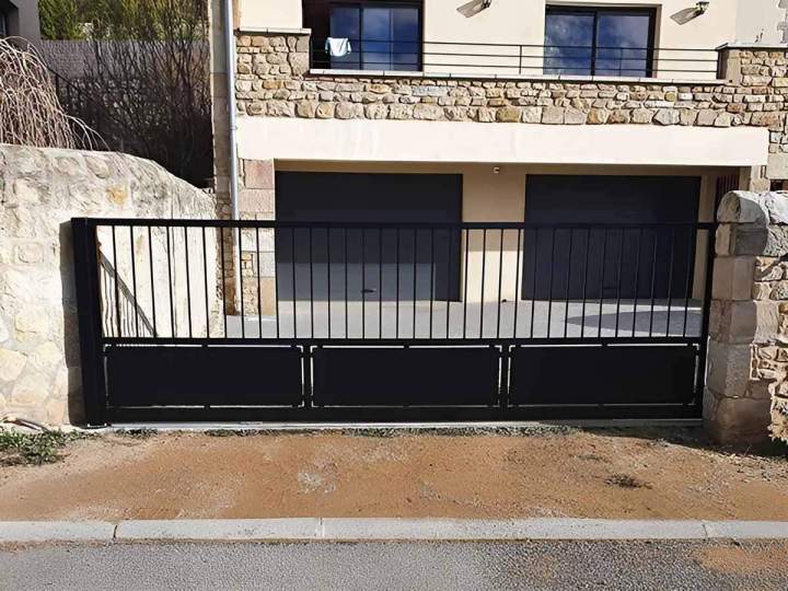 Installation portail métallique Issoire